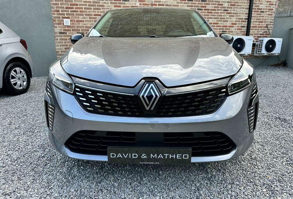 Renault Renault Clio 1.0 SCe Évolution, model 2026, 5800km Garantie constructeur, Reprise