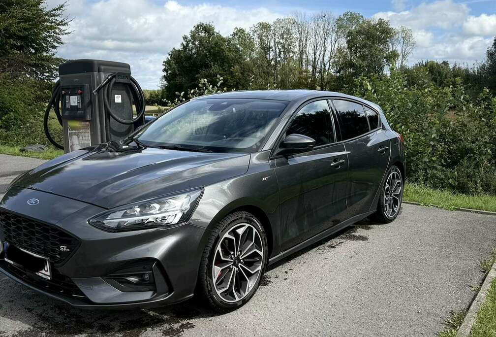 Ford 1.0 EcoBoost ST-Line