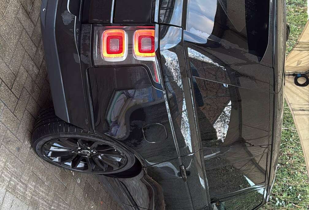 Land Rover SDV8 Autobiography