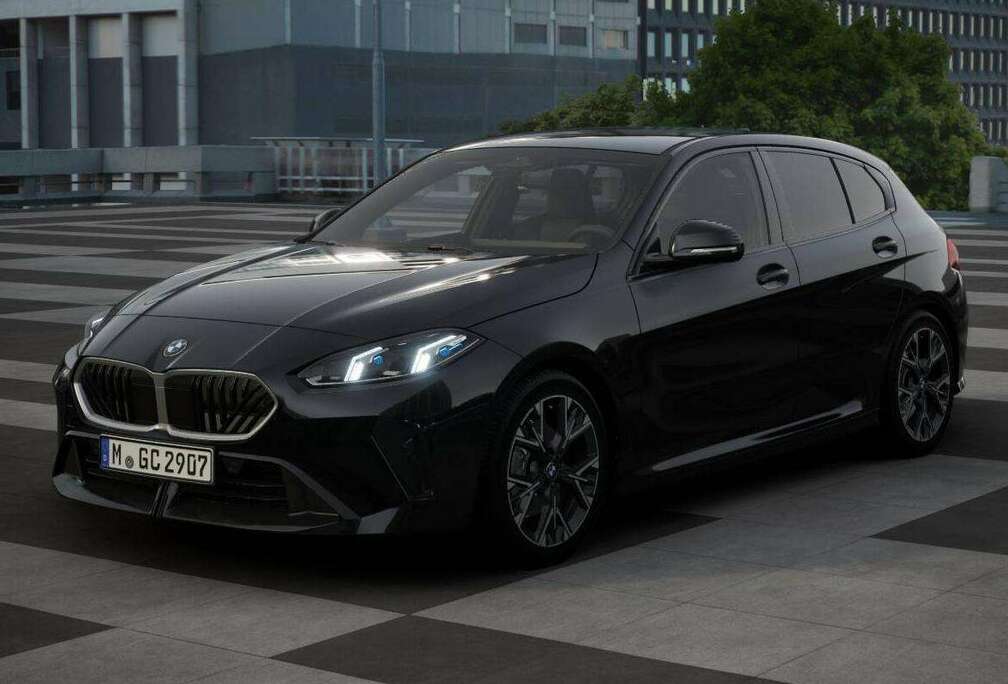 BMW 116iA