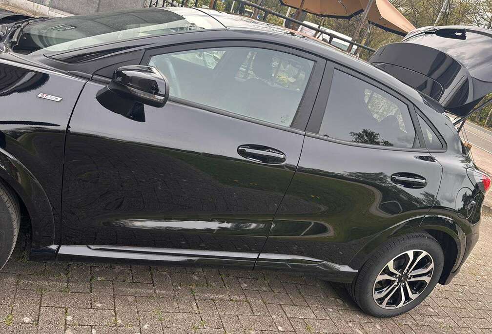 Ford Puma 1.0 EcoBoost mHEV ST-Line Design
