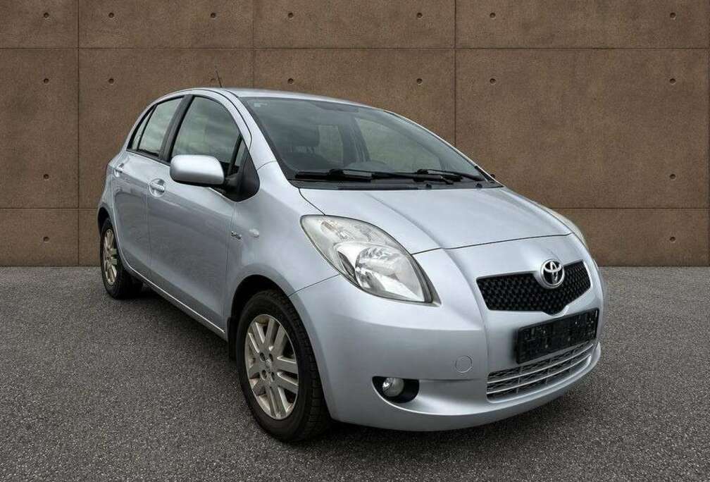 Toyota 1.4 - 90