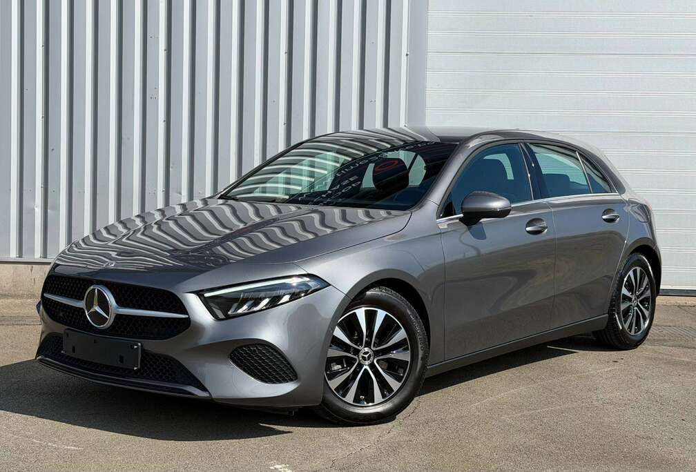 Mercedes-Benz Business Line - 1st Owner - only 13.000 Km!!!