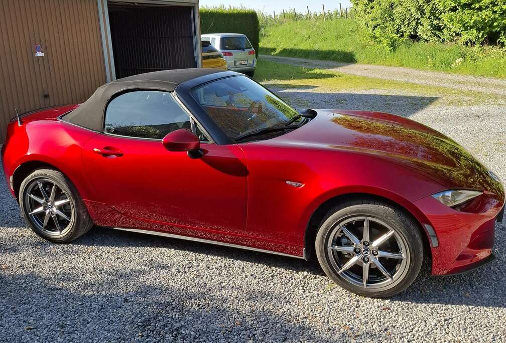 Mazda MX-5 SKYACTIV-G 132 Exclusive-Line