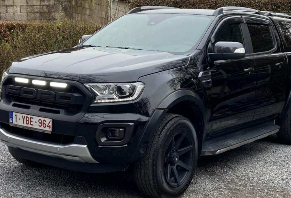 Ford À vendre, superbe Ford Ranger Wildtrak noir, doubl