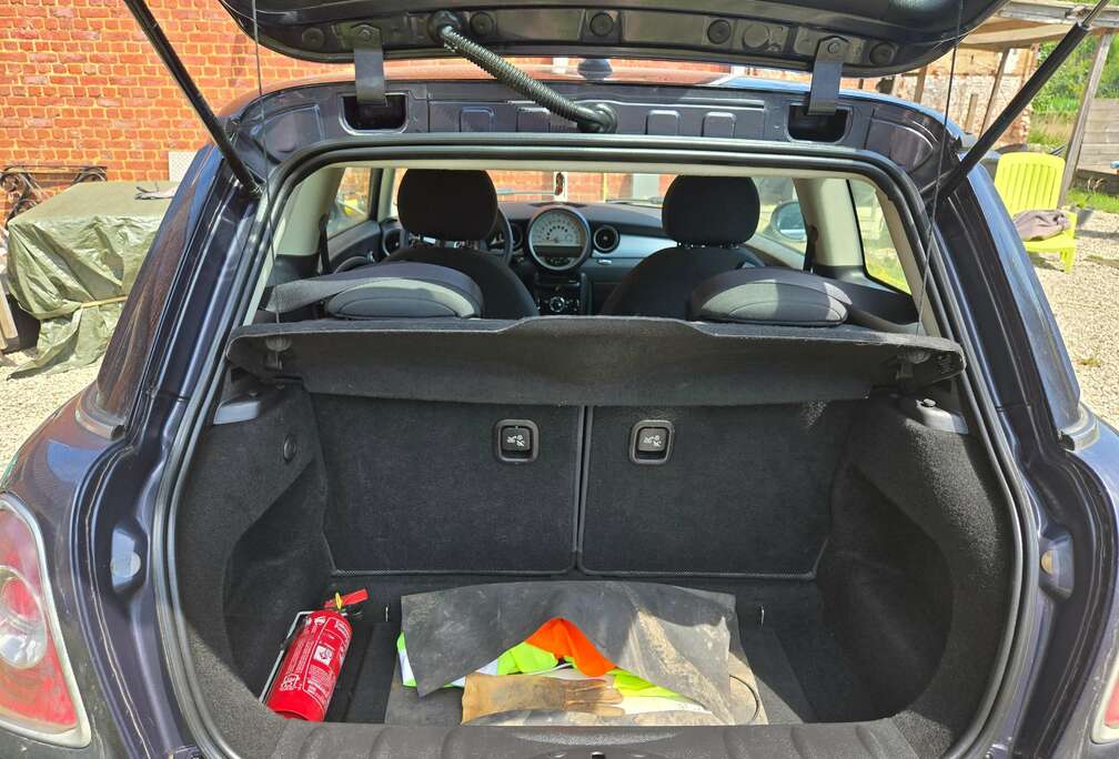 MINI Mini 1.6i Cooper