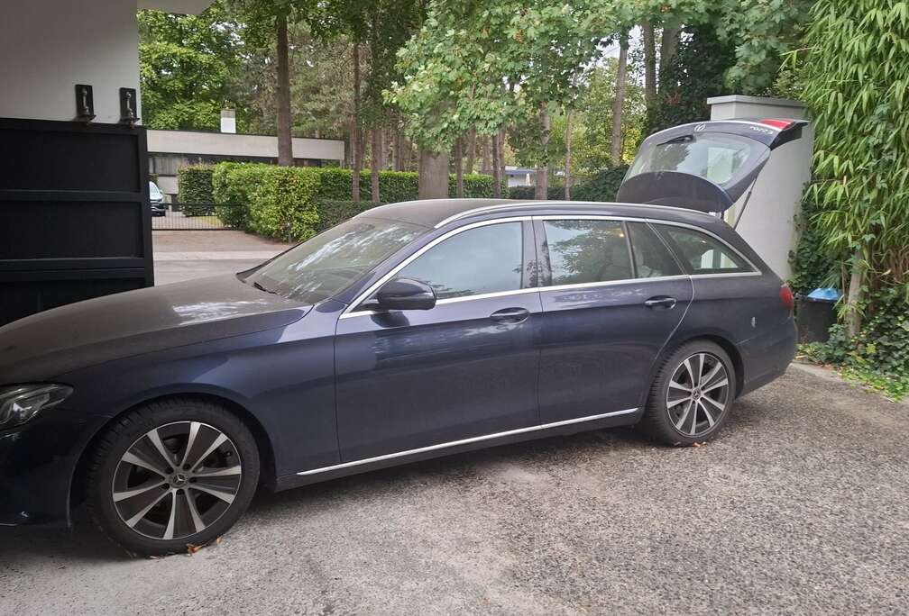 Mercedes-Benz E 220 T BlueTEC 4Matic 7G-TRONIC Avantgarde