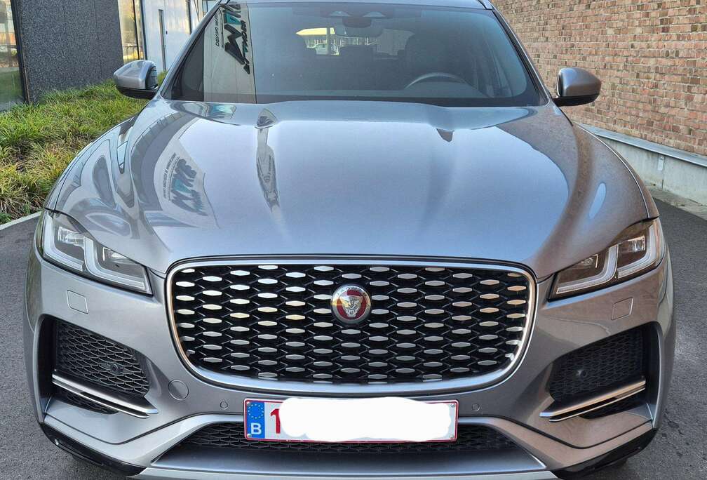 Jaguar P400e Plug-in Hybrid