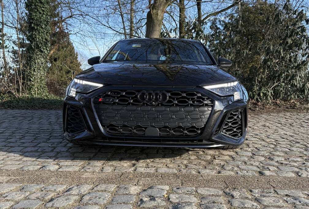 Audi Sportback 2.5 TFSI Quattro S tronic