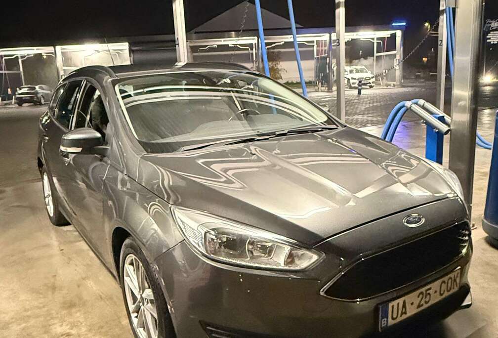 Ford SW 1.0 EcoBoost 100 S&S Titanium