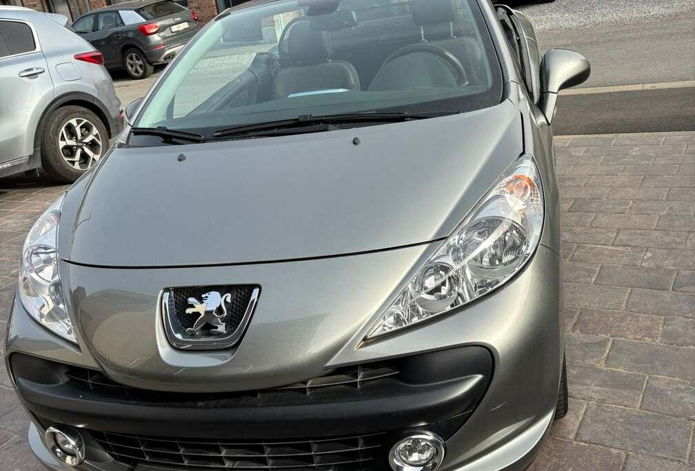 Peugeot 207 CC 1.6i 16v
