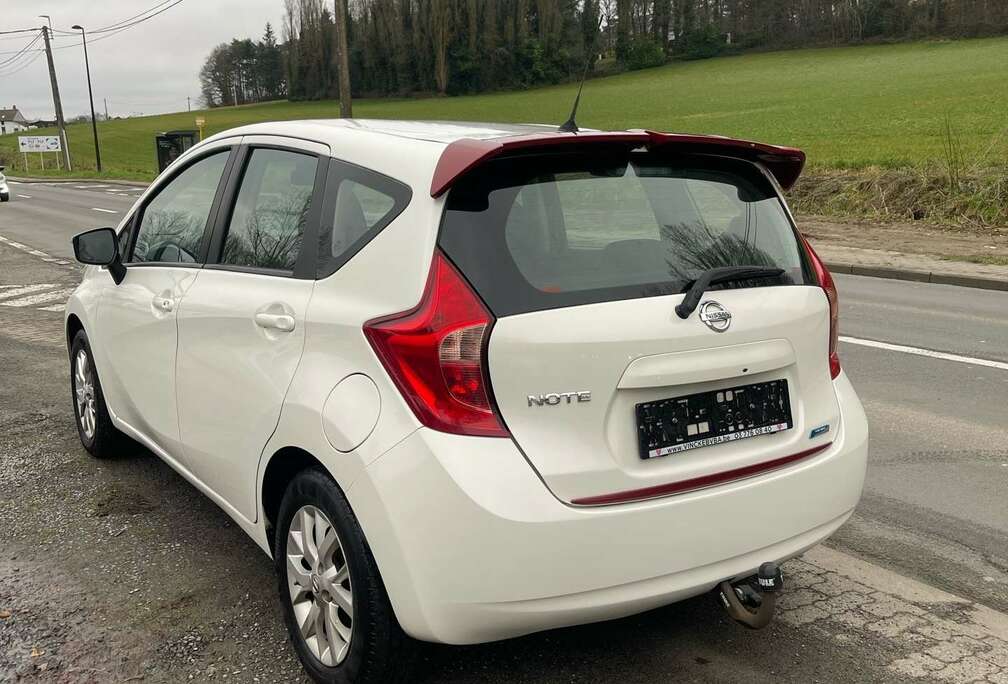 Nissan 1.2i Connect Edition Sport Pack