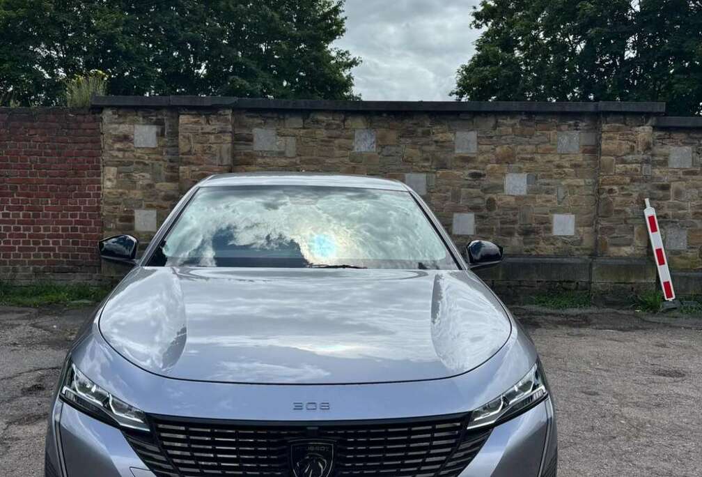 Peugeot Allure 1.2 Turbo 131cv