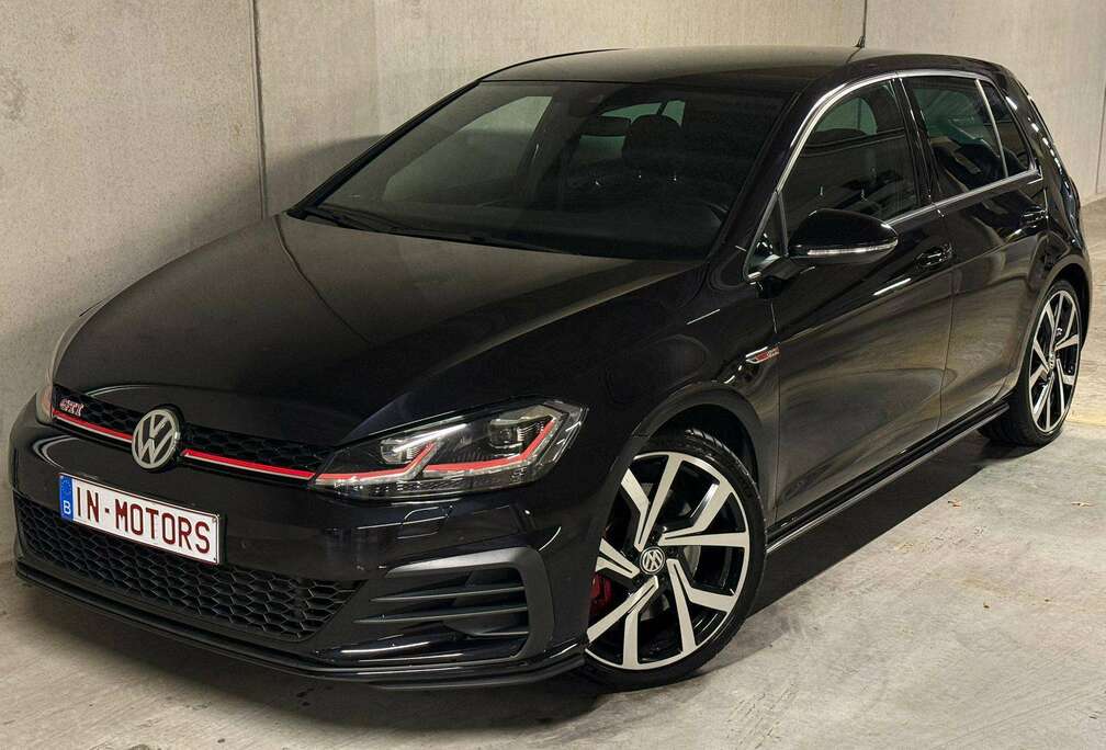 Volkswagen DODEHOEK | STOELVW. | KEY-LESS | DYNAUDIO | VIRTUEEL | CAM !