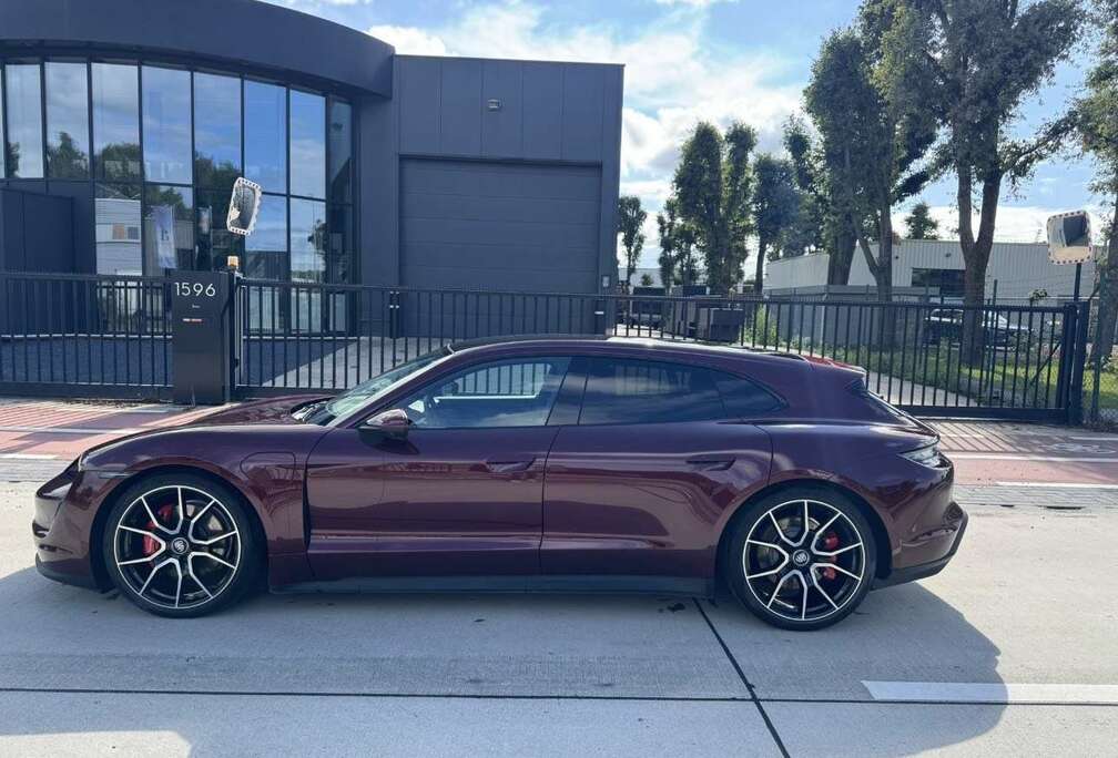 Porsche Sport Turismo 79.2 kWh 4S