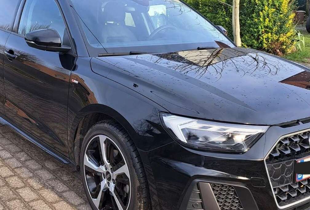 Audi A1 Sportback 30 TFSI Sport Edition (EU6AP) Sport Edition