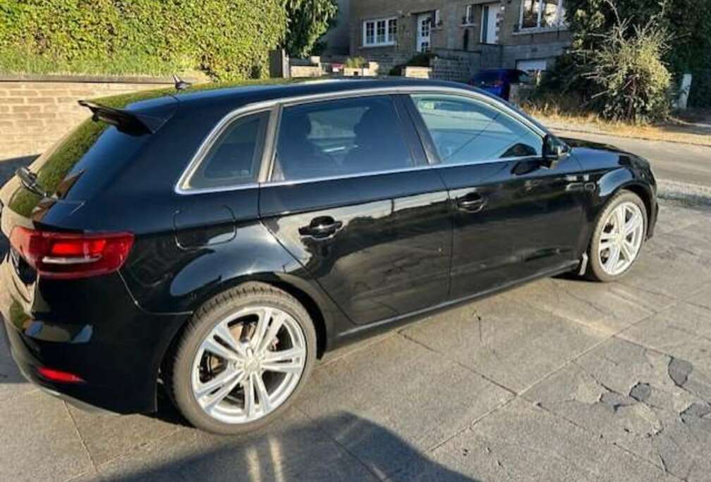 Audi A3 35 TFSI cylinder on demand Sportback sport