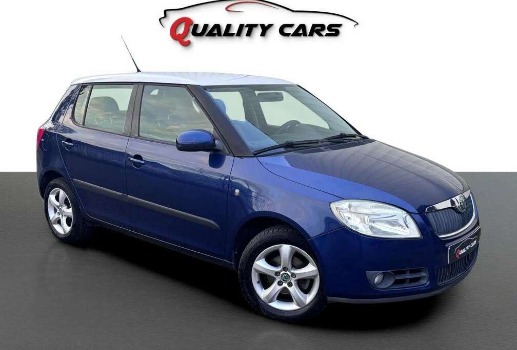 Skoda 1.2i  135.000 KM  CarPlay  Navi  Garantie