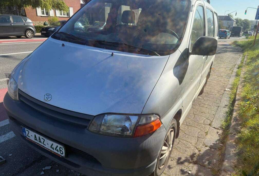 Toyota 2.4 D S