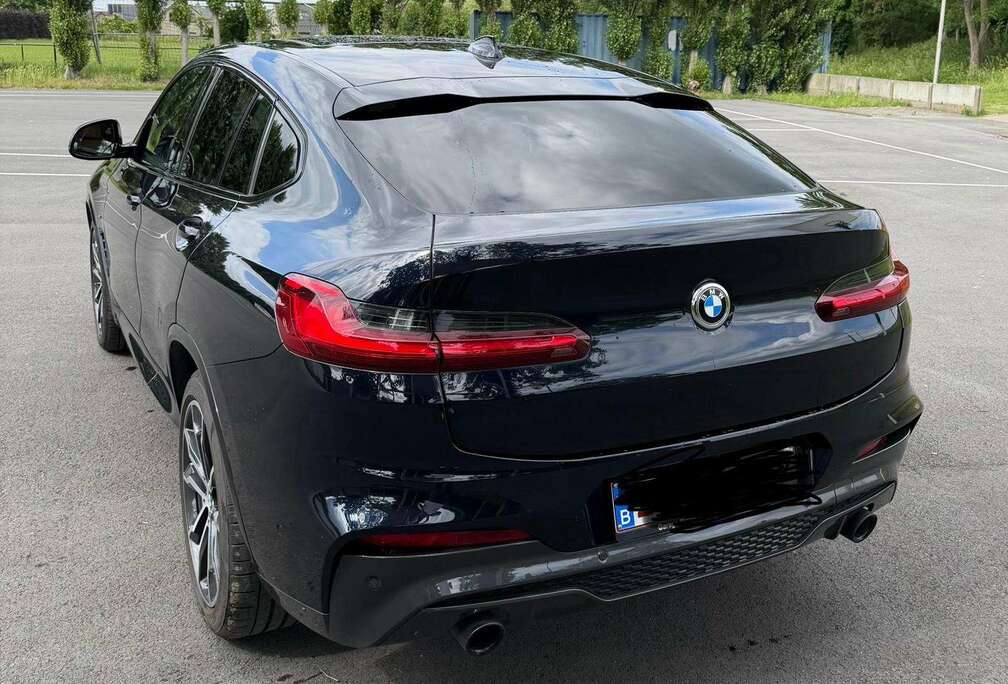 BMW Xdrive20i M-pakket