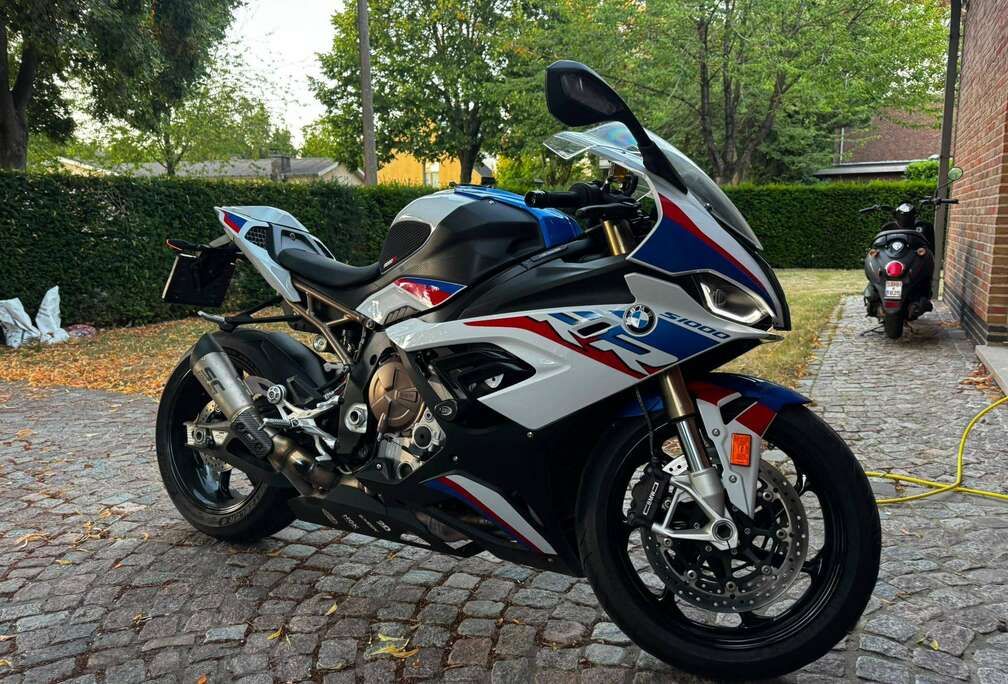 BMW M PACK /CARBON VELGEN / LAGE KW PAPIEREN /