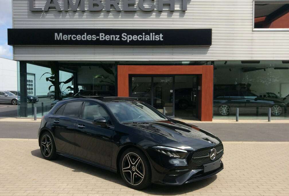 Mercedes-Benz A 200 (EU6AP) * AMG * NIGHT * PANO * DAB * LED *  SPOOR * DODEHOEK * NAVI * SFEERLICHT * MEMORY * KEYLESS GO * CAMERA