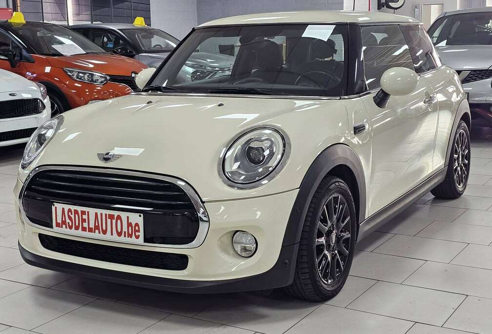 MINI 1.5i Boîte Auto Led Sensors Clim Cruise Bluetooth Gps Radio Accoudoir