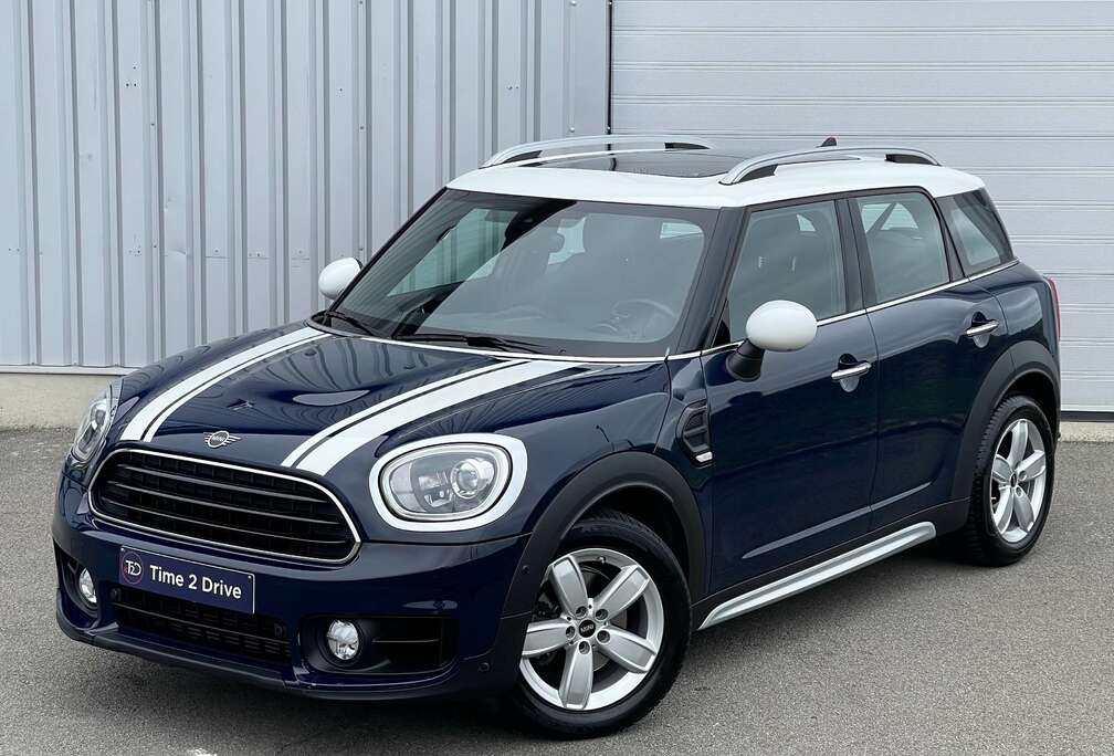 MINI 1.5 - 1st Owner - Panoramic Sunroof