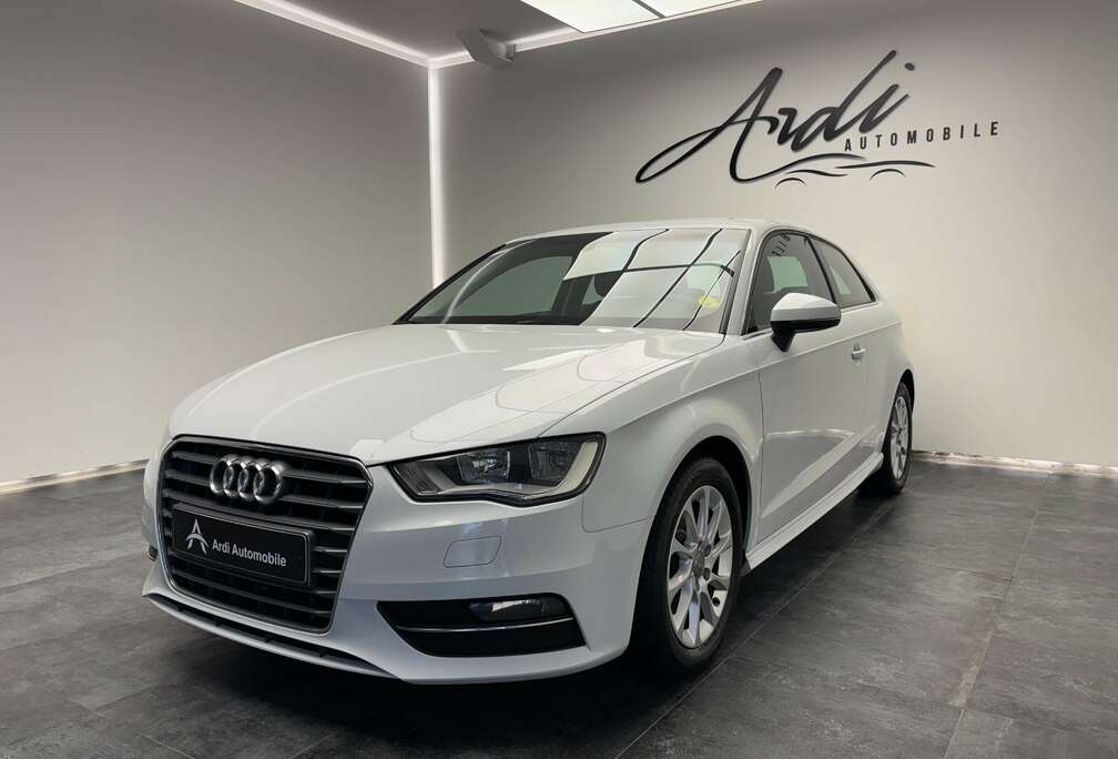 Audi 1.6 TDi *CRUISE CONTROL*CAPTEUR*1ER PROP*GARANTIE*