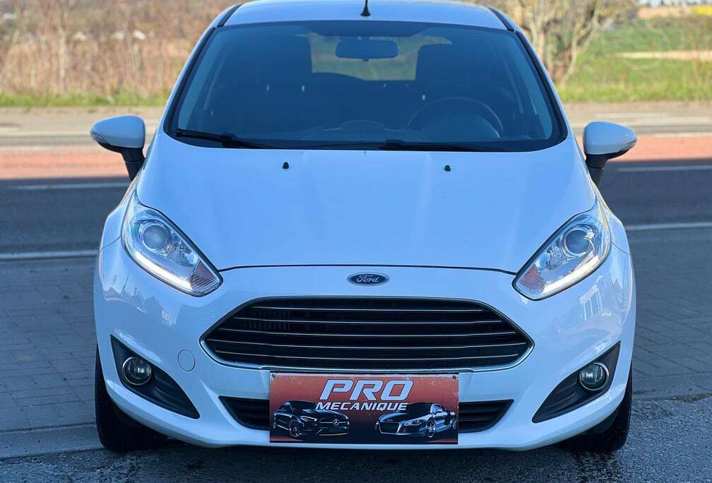 Ford Fiesta 1.5*Eurob*Clim*Nouv. Kit distribution*Carnet*Ve*Re*Vc*Ja*etc