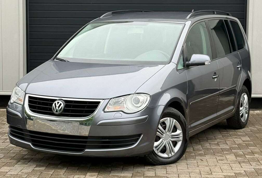 Volkswagen Vw Touran 1.4 TSI Essence DSG Automatique 7 Places