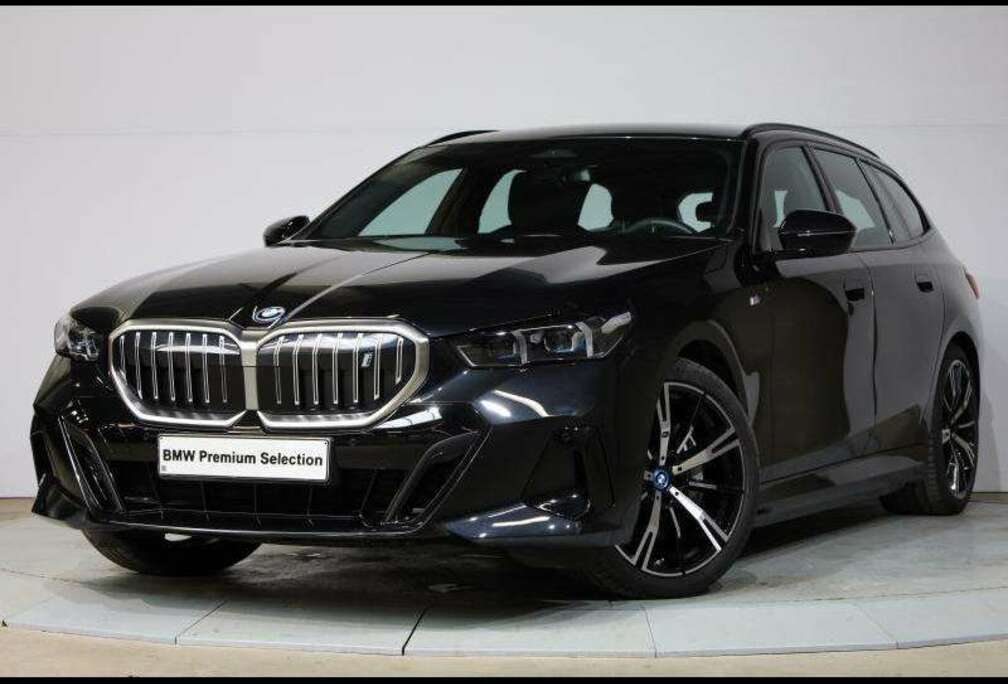 BMW eDrive40 Touring Kit M Sport
