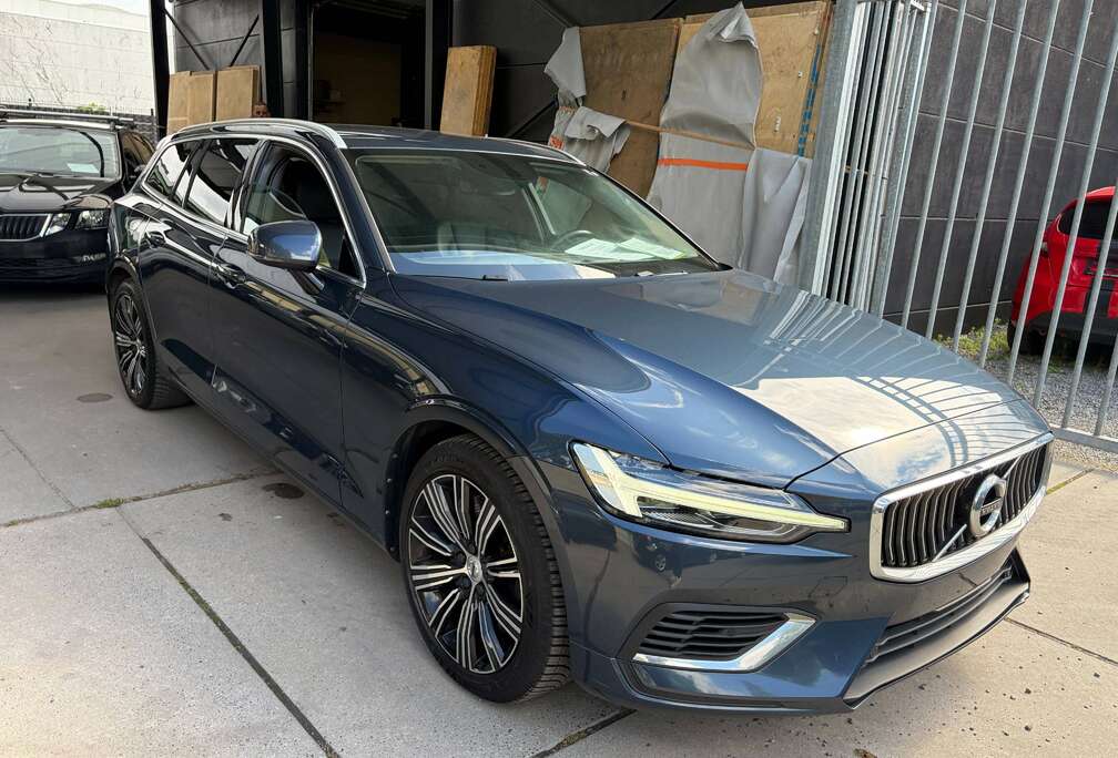 Volvo V60 2.0 T6 AWD PHEV Inscription Expression