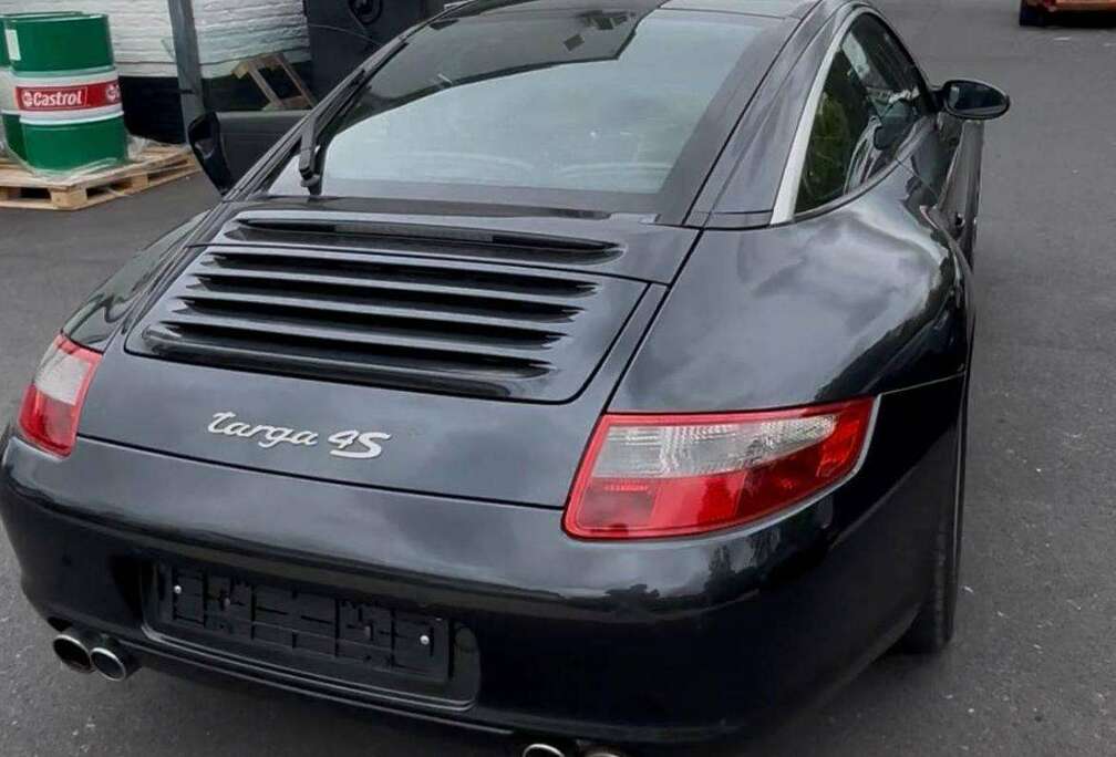 Porsche 911 TARGA 4S (997)