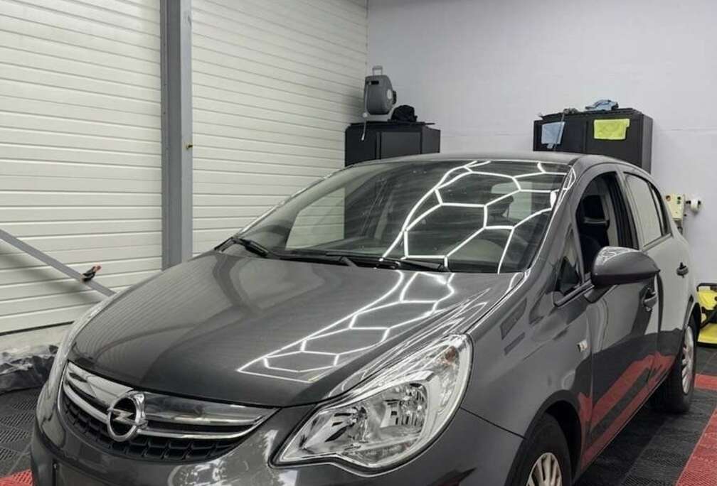 Opel 1.0i Essentia