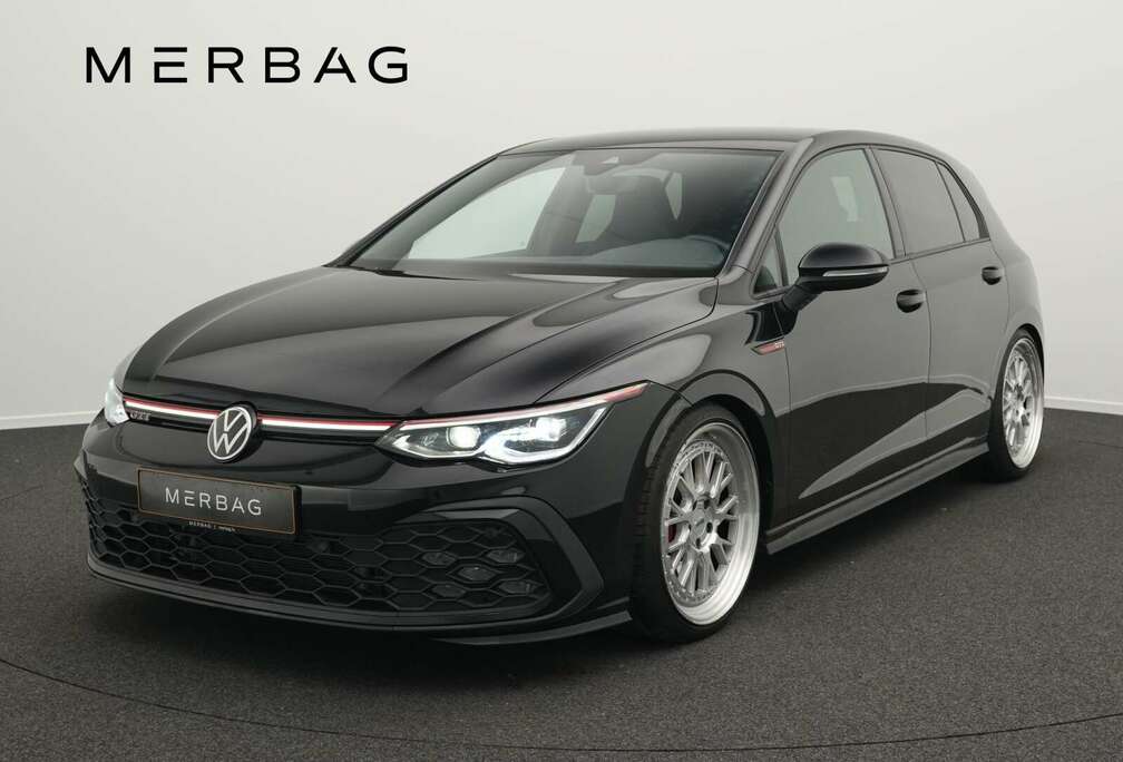 Volkswagen Golf VIII 2.0 TSI GTI