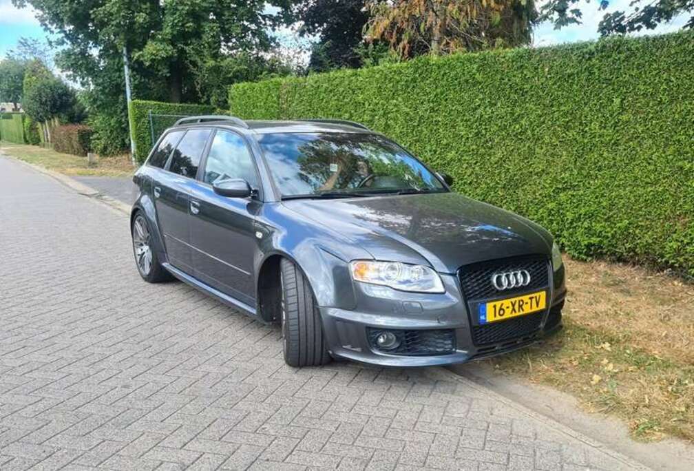 Audi RS4 Avant