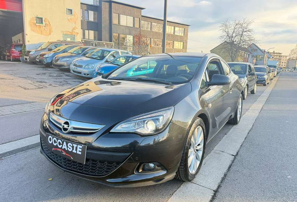 Opel Astra GTC 1.4 Turbo Enjoy
