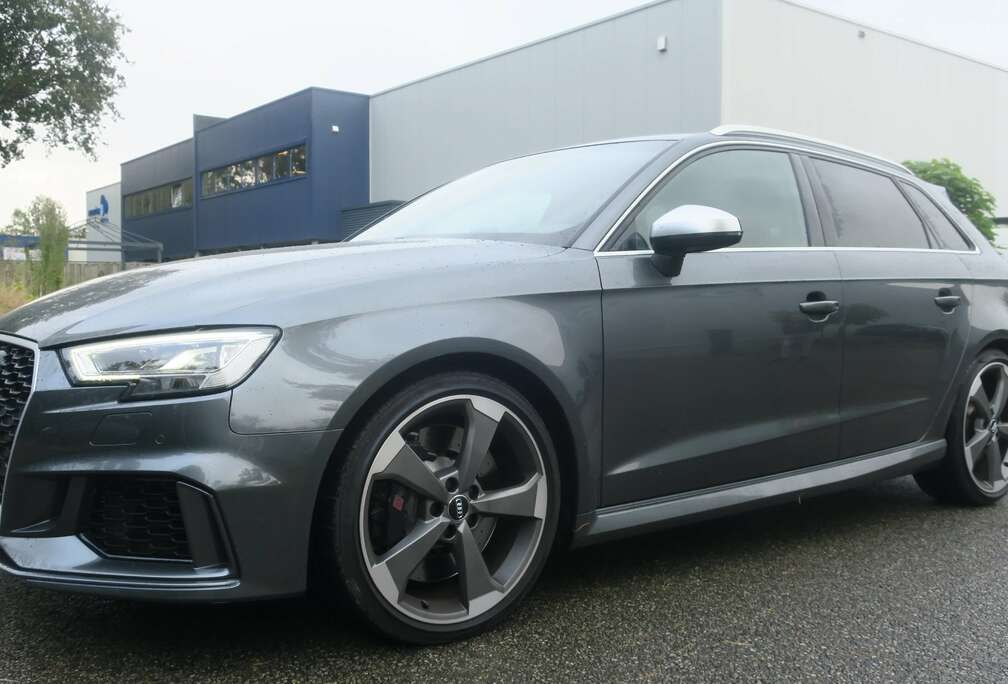 Audi Sportback 2.5 TFSI Quattro S tronic