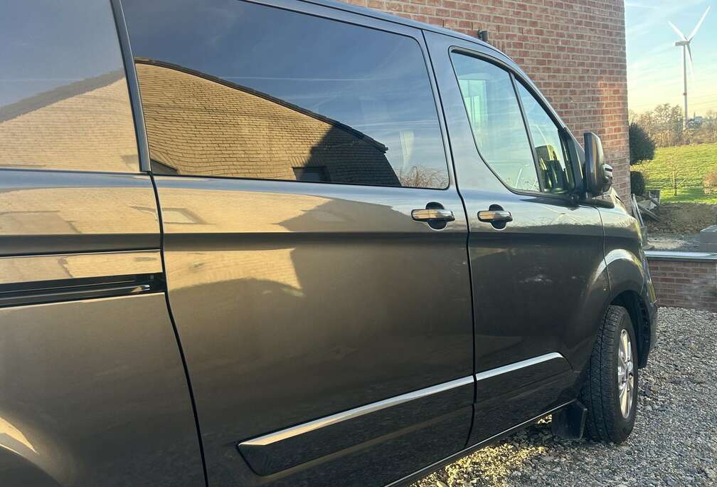 Ford 2.0 TDCi L1H2 Limited S/S (EU6.2)