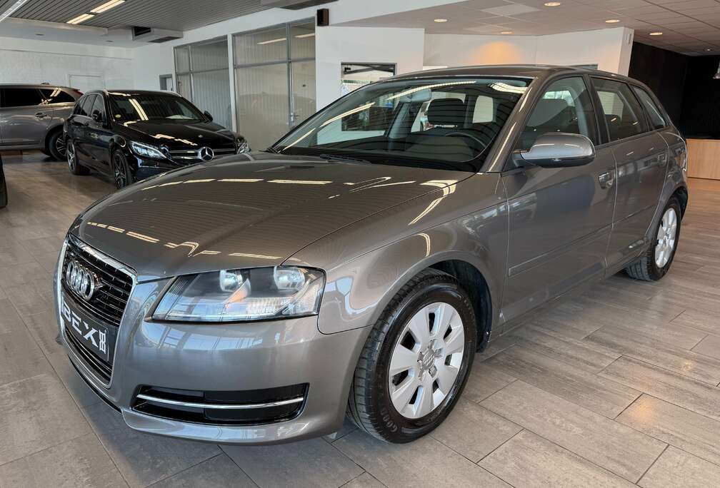 Audi A3 Sportback 1.6 TDi*1ERPROP*GARANTIE12MOIS*CLIM*LED*JA*160000KM*