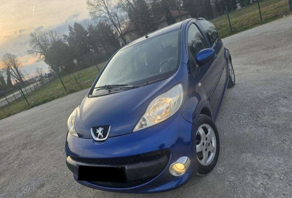 Peugeot 107 1.0i 12v Trendy