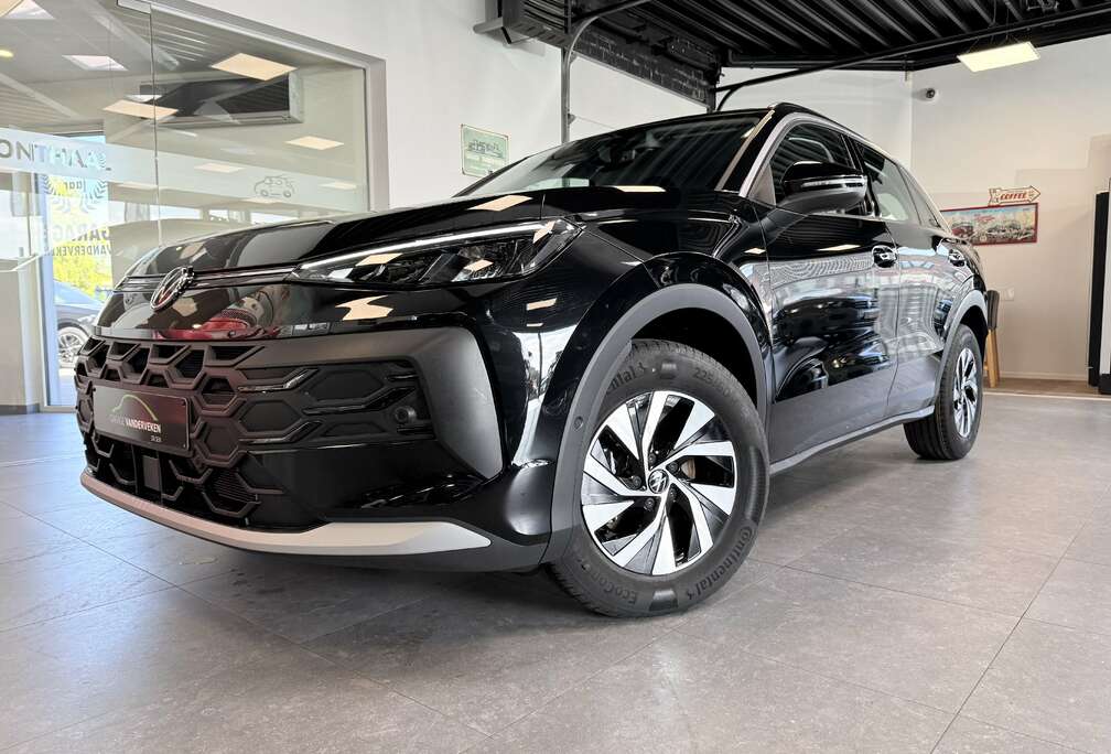 Volkswagen T-Roc 1.5 TFSI dsg * NEW MODEL *NEW CAR