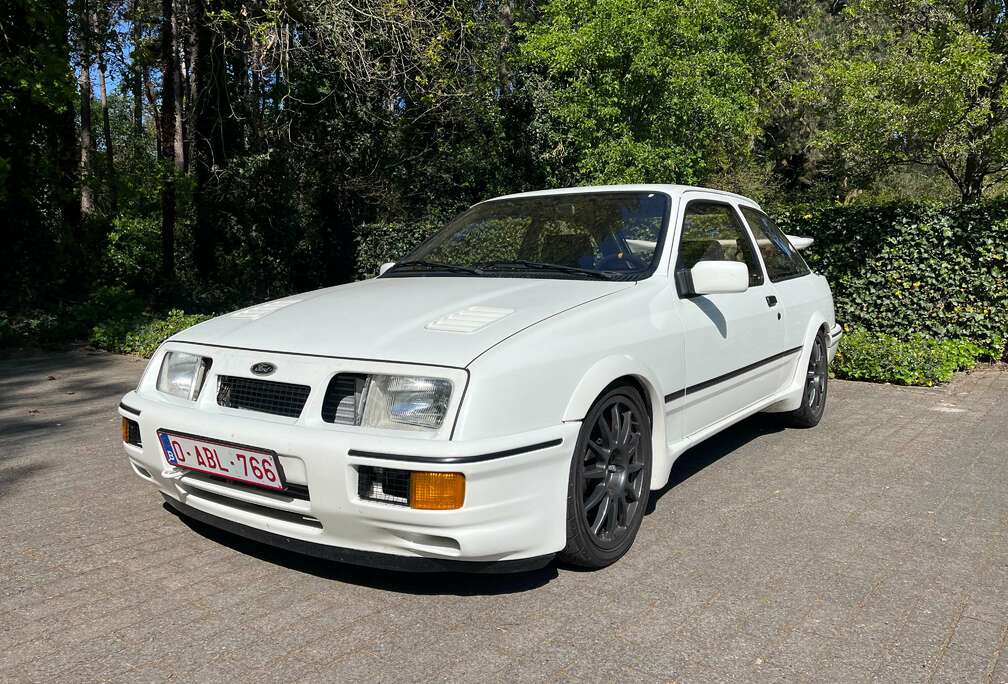 Ford RS Cosworth