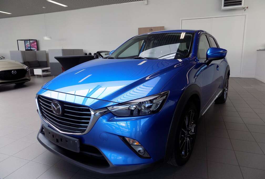 Mazda 2.0i SKYACTIV-G 2WD Pure Edition