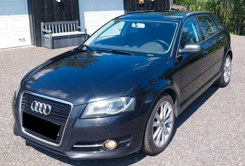 Audi A3 Sportback 1.6 TDi ultra Attraction
