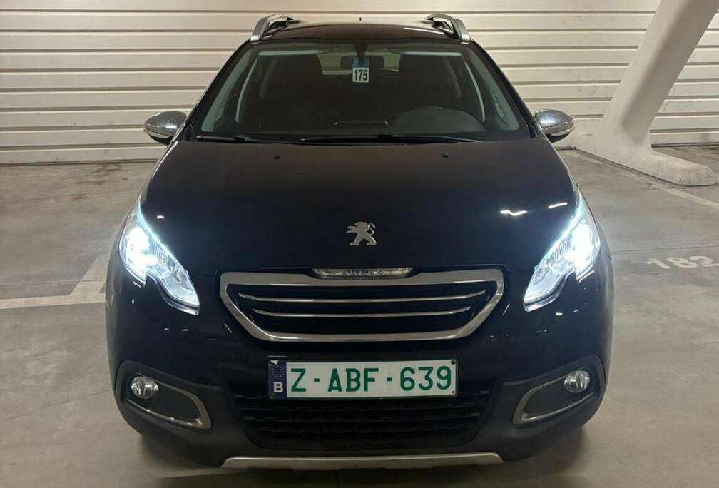 Peugeot 2008 1.2i PureTech Active S