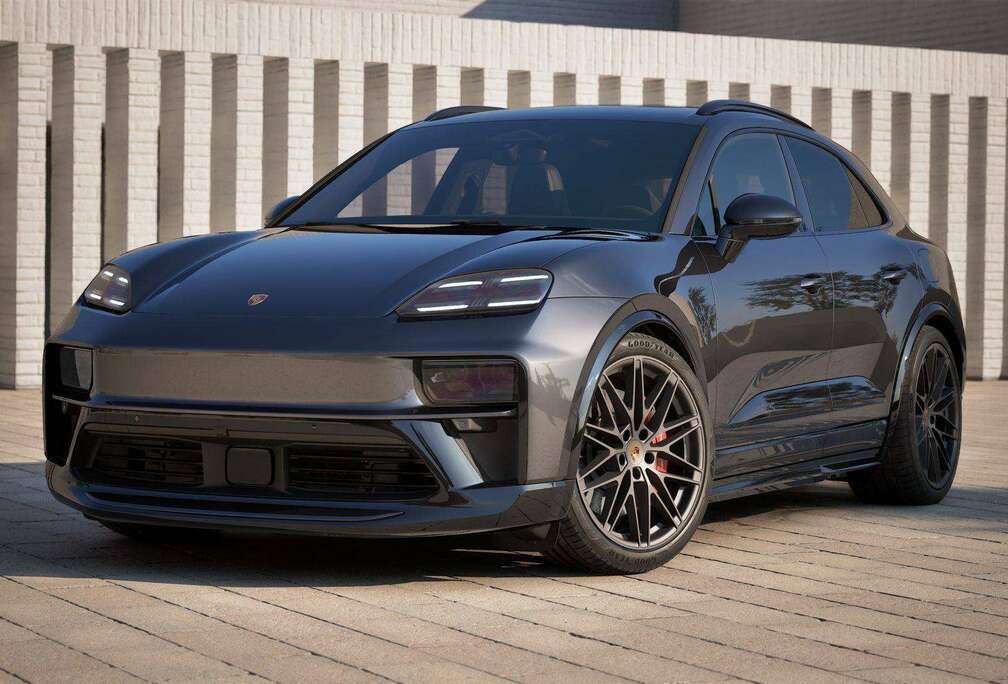Porsche GTS 100KW/SPORTDESIGN/PANO/AIR/22\