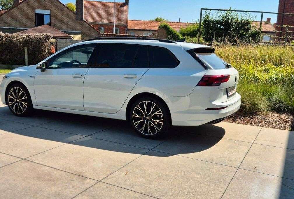 Volkswagen 1.0 eTSI OPF DSG Life