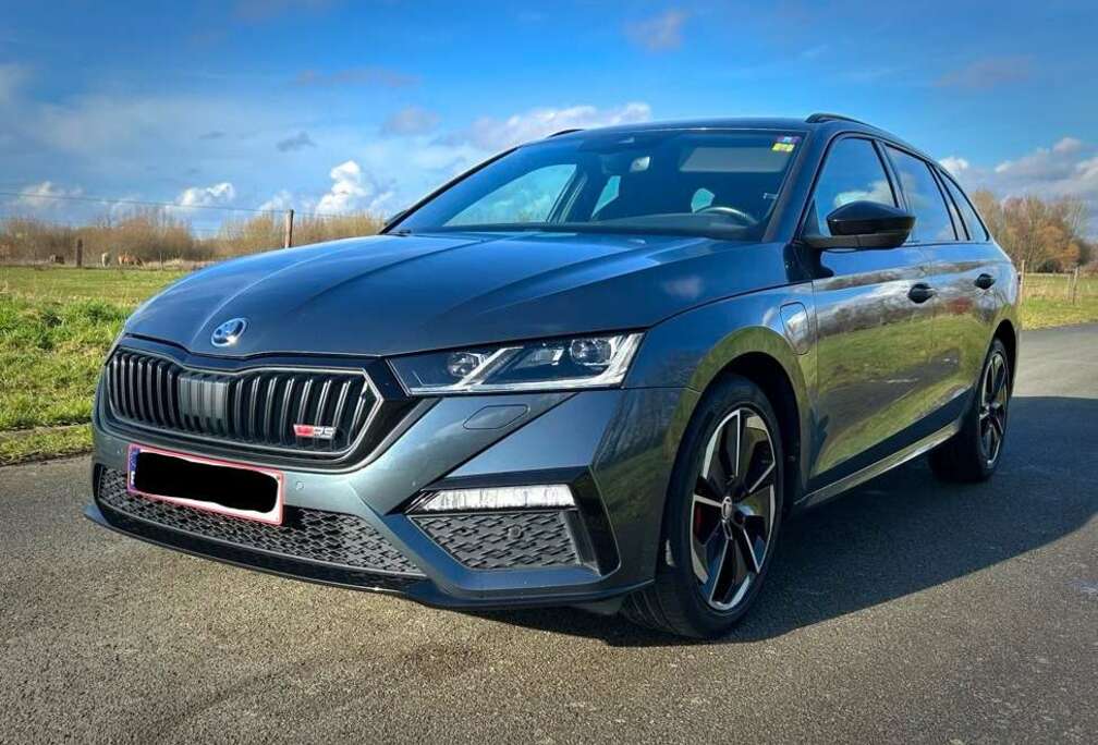 Skoda Octavia SW RS PHEV 1.4 TSI RS DSG